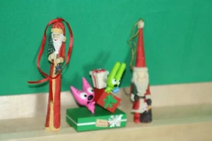 bag # 15 assorted Christmas ornaments - Picture 1 of 2