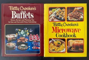 Lot of 2 Hardcover Betty Crocker's Microwave Cookbook & Buffets - Picture 1 of 6