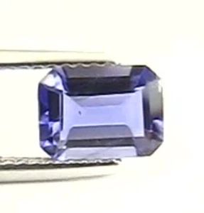 1,06 quilates IOLITA VIOLETA AZULADA SIN CALEFACCIÓN DE MOZAMBIQUE - Imagen 1 de 4