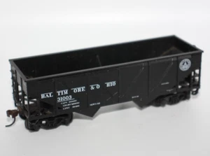 Scala HO 33' Twin Bay Hopper Car Baltimora e Ohio 31003 B&O materiale rotabile - Foto 1 di 8