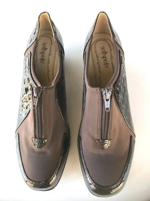 Zuecos elásticos sin cordones de charol marrón SoftSpots para mujer talla 9,5 M usados en excelente estado Foto 1 de 4