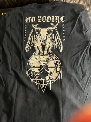 No Zodiac 品牌 T 恤黑色魔法小号永恒痛苦近乎完好 + 恶恶 — 第 1/4 张图片