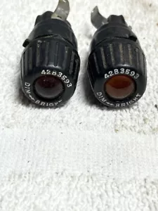 Luz atenuadora ámbar vintage 42B3593 - grado aeronáutico - juego de 2 - Imagen 1 de 5