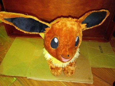 Peluche Build A Bear Workshop Pokemon Eevee. Foto 1 de 2