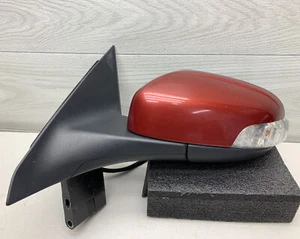 08-13 VOLVO C70 CONVERTIBLE POWER DRIVER LEFT SIDE VIEW DOOR MIRROR TURN SIGNAL - Picture 1 of 23