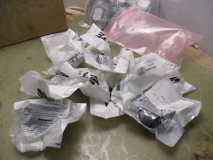 Menge 10x TE Connectivity 202K121-3/42-0 SZ21 Schrumpfschlauch Klebe Stiefel [Y-2] - Bild 1 von 5