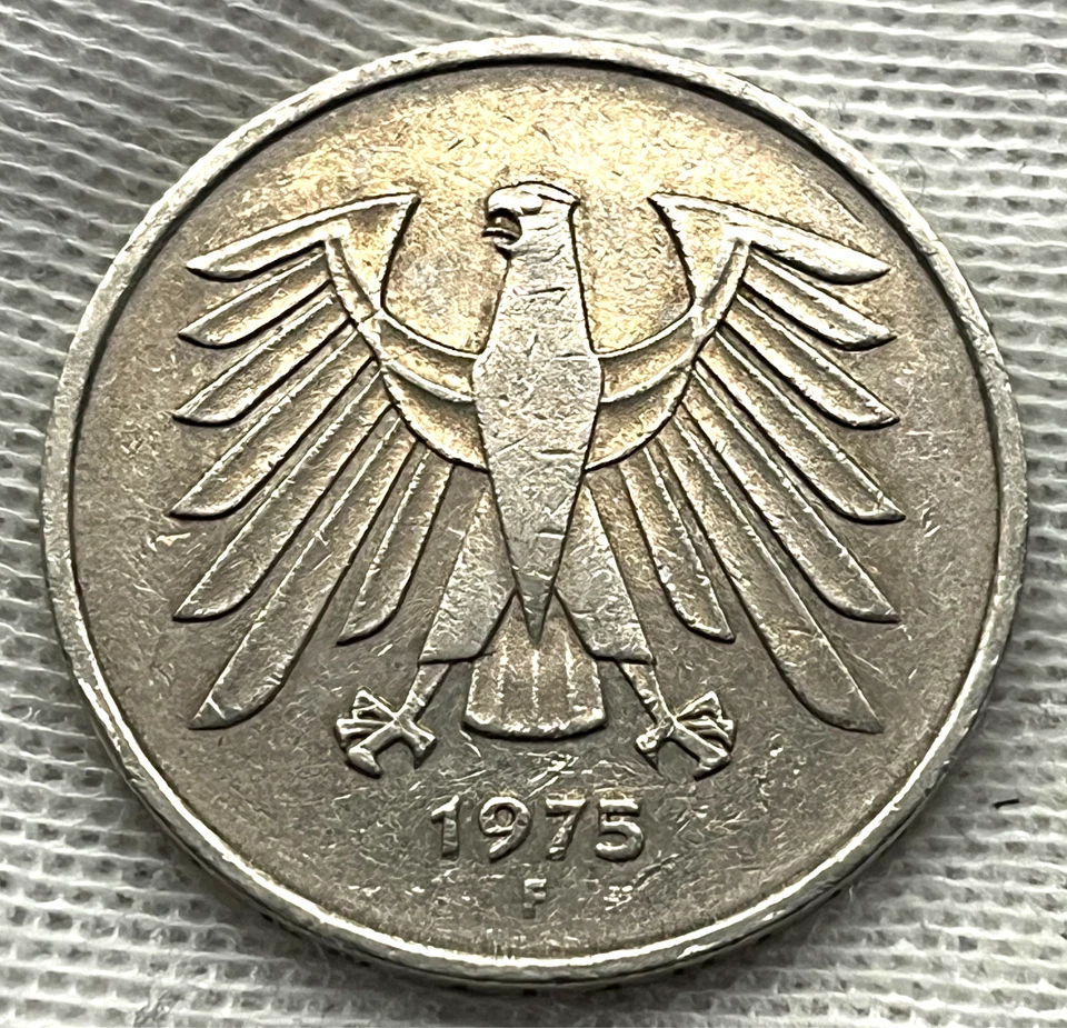 Germany / 5 Deutsche Mark / 1975-F / KM#140.1 / World Coin / (03-0896) - Image 1 of 2