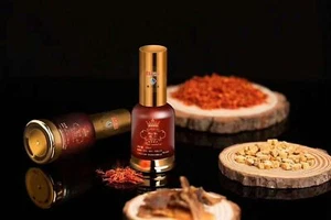 Baiyunshan WeiYi Herbal Essential Oil Pain Relief Natural Healing Extra Strong # - Picture 1 of 15