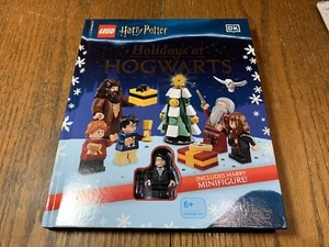 LEGO Harry Potter Holidays at Hogwarts : With LEGO Harry Potter Minifigure in... - Bild 1 von 2