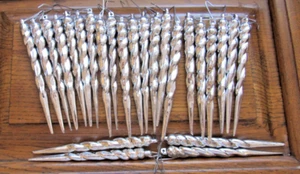 25 adornos de plástico vintage para hielo para árbol de Navidad o exterior 4" - Imagen 1 de 5