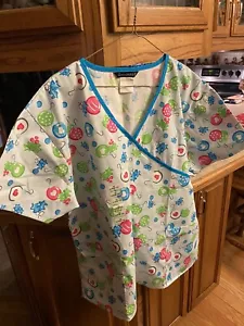 New Christmas scrubs top size 2XL - Picture 1 of 2