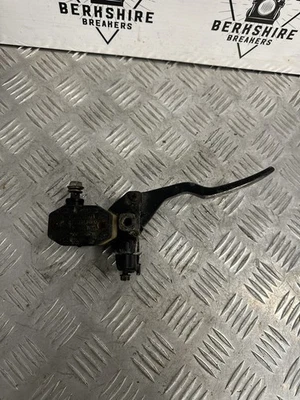 SUZUKI GS450 GS 450 CILINDRO DE FRENO MAESTRO DELANTERO Y PALANCA DAÑADA OEM 22mm 7/8 - Imagen 1 de 4