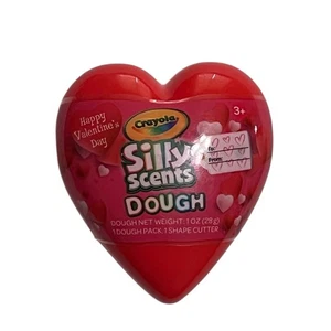 Silly Crayola Scents Dough & Shape Cutter Valentines Heart Set of 2 Red & Pink  - Picture 1 of 3