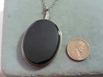Vintage Grande Ovale Onice Nera Argento Penant 18 " Catenina 3M 7.1 - Immagine 1 di 4