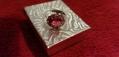 Beautiful Ladies Silver 0.75 TCW Ruby Cluster Ring 2.8 g UK N USA 7 Marked - Image 1 of 4