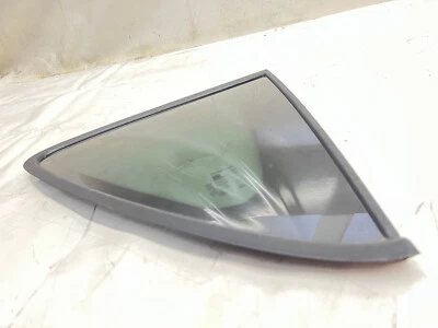 Ssangyong Rexton W RJ 2.0XDi Scheibe Türscheibe Scheibe hinten Rechts Karosse - Bild 1 von 4