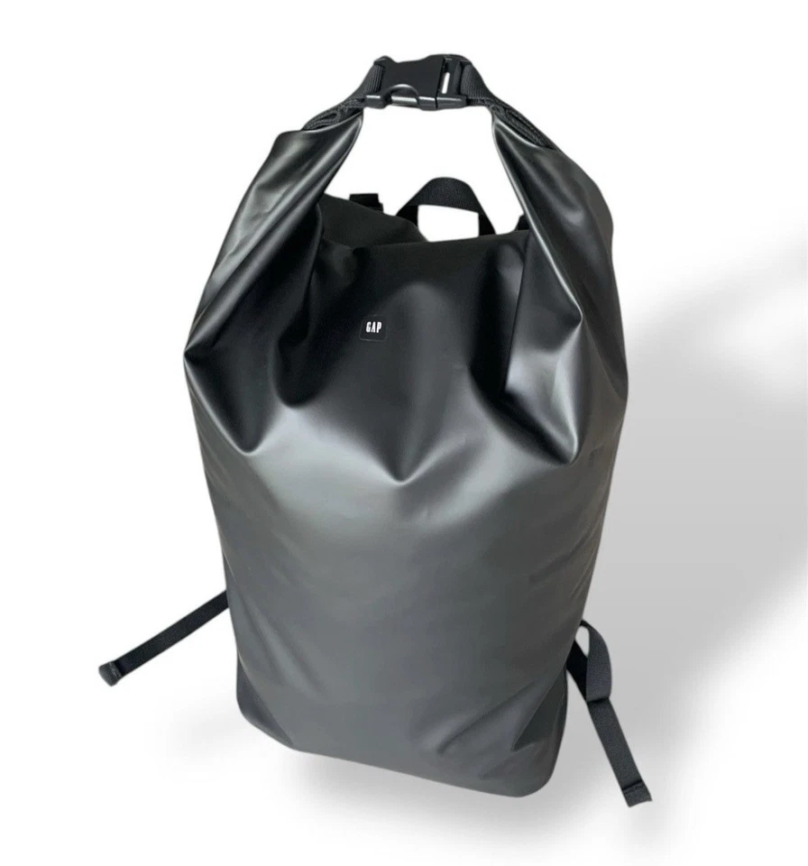 Yeezy x GAP x Balenciaga “Bolsa Seca” Inédita *Precio de venta sugerido por el fabricante $200* Foto 1 de 4