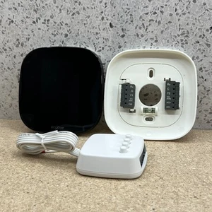 Ecobee3 Smart Thermostat EB-STATZE3-02 WIFI & Works With Alexa - Picture 1 of 11
