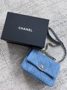 Authentic Pre-owned Chanel DENIM 19 BAG Small - Picture 1 of 4