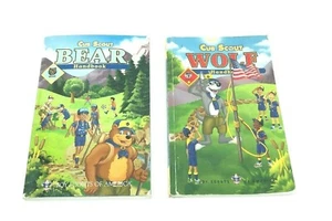 Boy Scouts of America Cub Scout Bear and Cub Scout Wolf manuales - Imagen 1 de 3