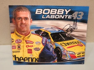 Scheda fotografica autografata NASCAR Bobby Labonte Cheerios 43 - Foto 1 di 2