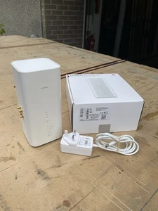 Huawei B818-263 4G LTE Router Modified - Unlocked - Dual Antenna - 4 X SMA ports - Afbeelding 1 van 10