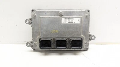 HONDA INSIGHT 2009 - 2014 ENGINE ECU 1.3 PETROL 53846 37820-RBJ-J56 - Image 1 of 4