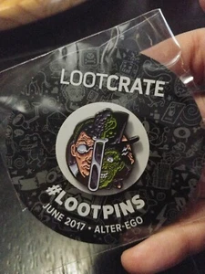 Dr JEKYLL AND MR HYDE Pin Loot Crate ALTER-EGO June 2017 - Picture 1 of 2