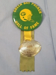 Vintage NFL Football GREEN BAY PACKERS HALL OF FAME Ribbon Pin Pinback Button - Picture 1 of 6