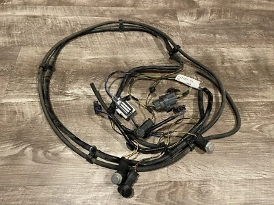 2010-14 Land Rover LR4 Front Bumper Harness With 4 Sensors AH-14369 Genuine Used - Image 1 of 4