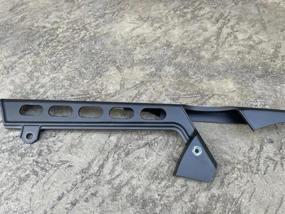 Fit For 2015 Yamaha Bolt Chain Guard Color Black Replacement Part Foto 1 de 3