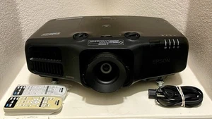Epson PowerLite 4855WU WUXGA 3LCD Projector Only 112 Lamp Hours - (2) Remotes! - Bild 1 von 22