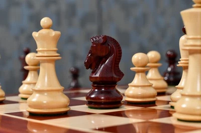1950 Reproduced Dubrovnik Bobby Fischer Chessmen Version 3.0 - Image 1 of 4