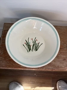 ROYAL CHINA SALAD BOWL 9" FLOWERS - Picture 1 of 2