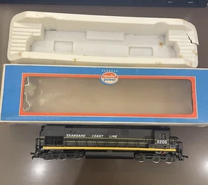 Seaboard Coast Line 2200 Train Locomotive HO Vintage Model Power - Picture 1 of 18