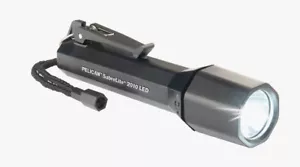 PELICAN SABRELITE 2010 LED Flashlight/ 22-hour runtime 161 lumens battery - Picture 1 of 1