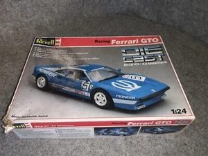 Vintage Revell Racing Ferrari GTO 1/24 Die-Cast Metal Kit #8700 - Picture 1 of 11