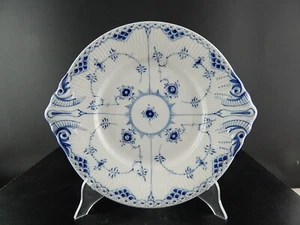Royal Copenhagen Porcelain Blue Fluted Half Lace Precious Serving Plate 422 - Picture 1 of 6