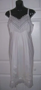 Women's Vintage White Lingerie Slip Knee Length Size 36 Lace & Pleated Hemline - Picture 1 of 9