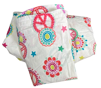 Juego de 2 sábanas dobles Pottery Barn Kids Berkeley lunares símbolo de paz estampado Foto 1 de 4