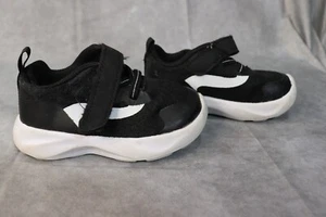 Toddler Boy's Slip On Tennis Shoes Black White Striping Size 5 - Picture 1 of 7