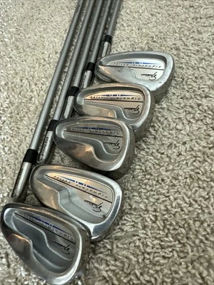 Питчинг-ведж Nicklaus Signature Series Regular Flex графитовый стержень для правосторонней стойки 36 дюймов комплект - Изображение 1 из 4