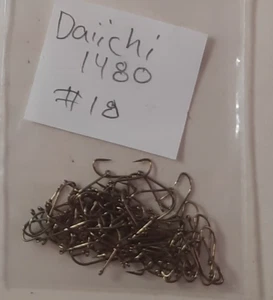 101 DAIICHI #1480 Talla 18 Ganchos Ancho Hueco Abajo Ojo Seco Mosca Atar Ganchos Código 1 - Imagen 1 de 2