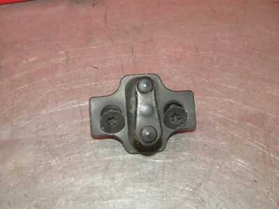 1996-1999 Saturn SL2 1.9L trava de porta OEM placa atacante com parafusos 96 97 98 99 - Imagem 1 de 3