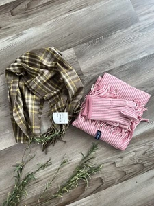 2 Stück Nordstrom und GAP Schal Halstücher! eine neu mit Etikett! und andere neu ohne! - Bild 1 von 6