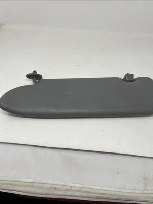 PARASOL MERCEDES W126 PASAJERO DERECHO - 560SEL 500SEL 380SE 300SD 420SEL Foto 1 de 4