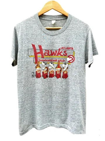 Vintage 80's Atlanta Hawks T-shirt Cover