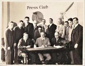 SUPER RARE Max Baer v Tom Linkhorn May 1930 Contract Sign: bf Frankie Campbell - Picture 1 of 2