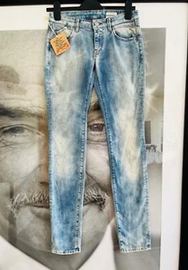 Replay Brand New Acid washed blue stretchy ladies jeans. Size 26/Medium - Picture 1 of 7