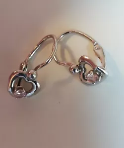 Dormeuses enfant en or blanc 18 K et zirconium rose - Picture 1 of 10